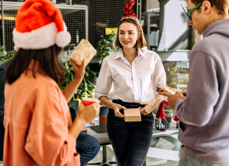 Last–Minute Christmas Gifts For Secret Santa 2024