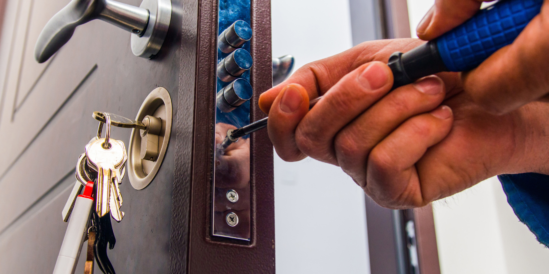 Locked out in London - Locksmith