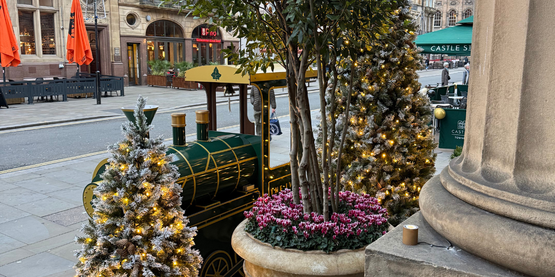 A Festive Feast at The Ivy Liverpool Brasserie