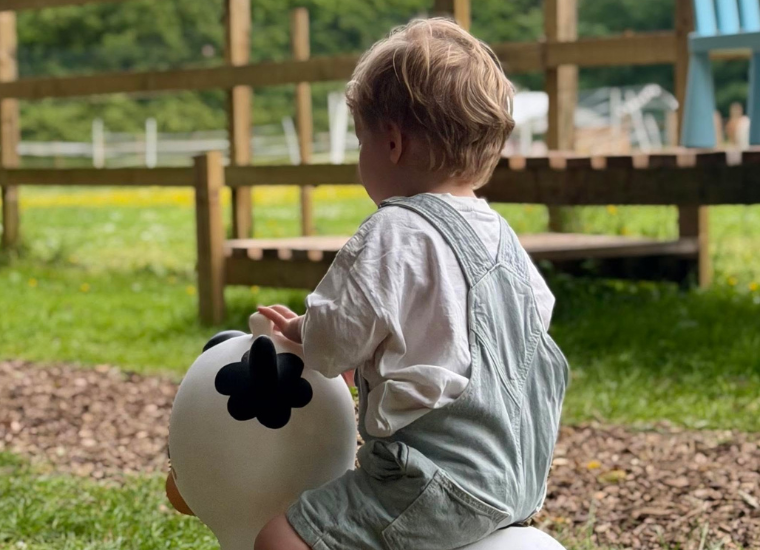 Liverpool Farm for Kids: Snugglewood Farm’s Summer Events
