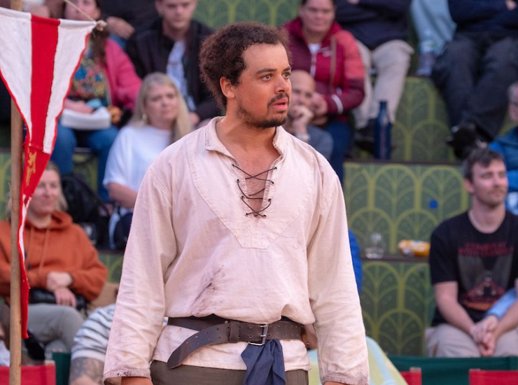 Book your tickets to the incredible Outlaws: A Robin Hood Story at Grosvenor Park Open Air Theatre this summer.