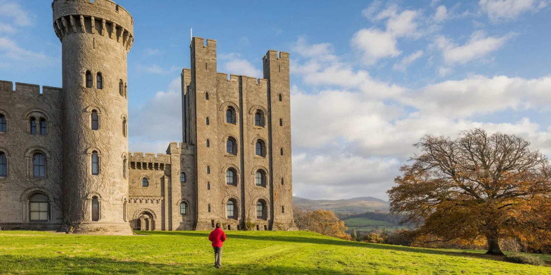castles near liverpool